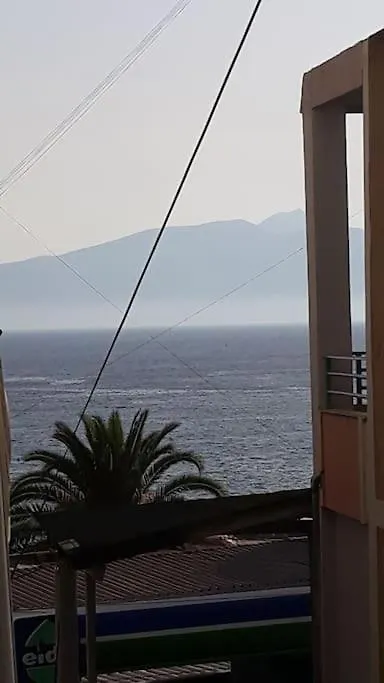Studio Beach Apartment In Center Sarandë